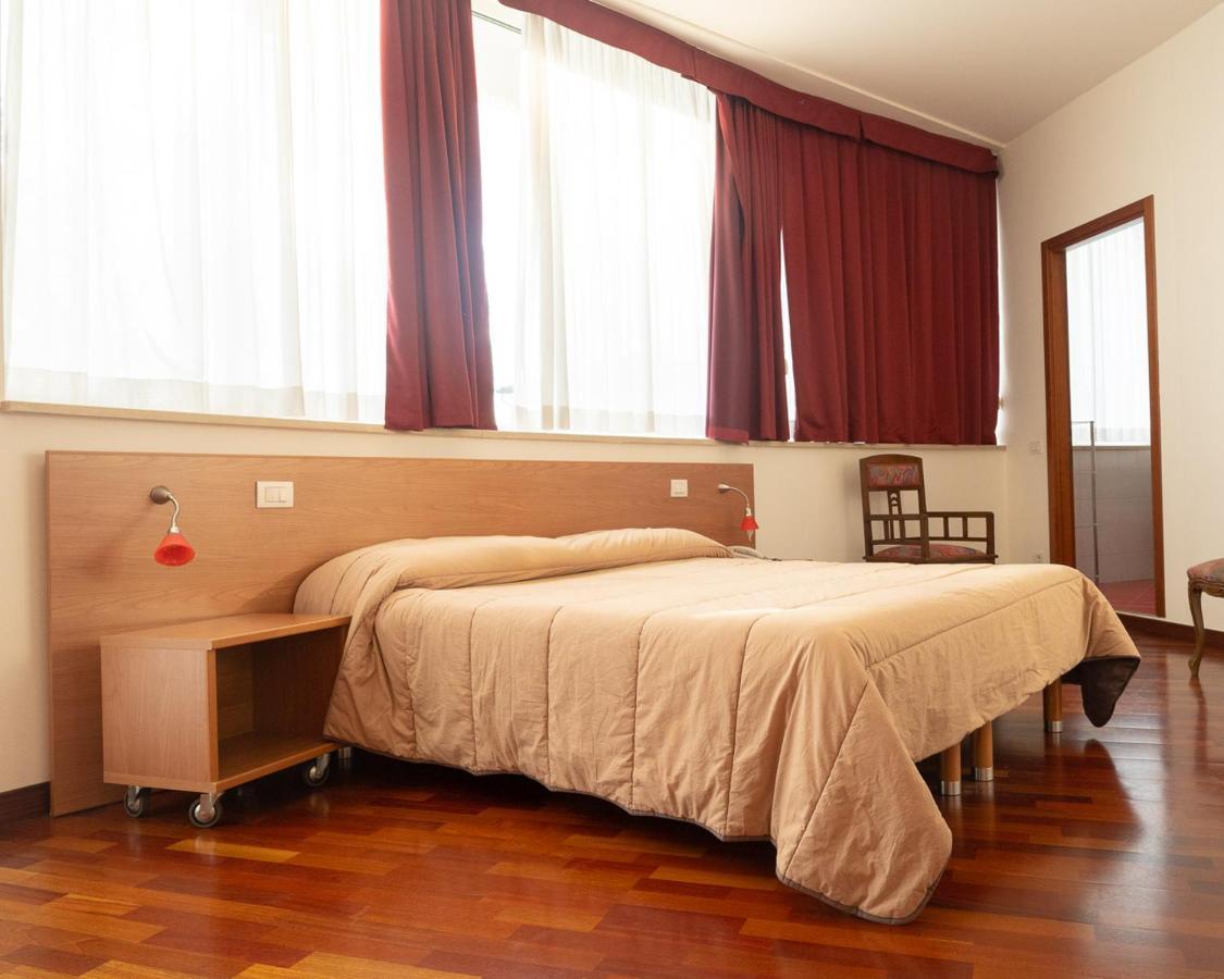Hotel All'Oasi Paese Exterior photo