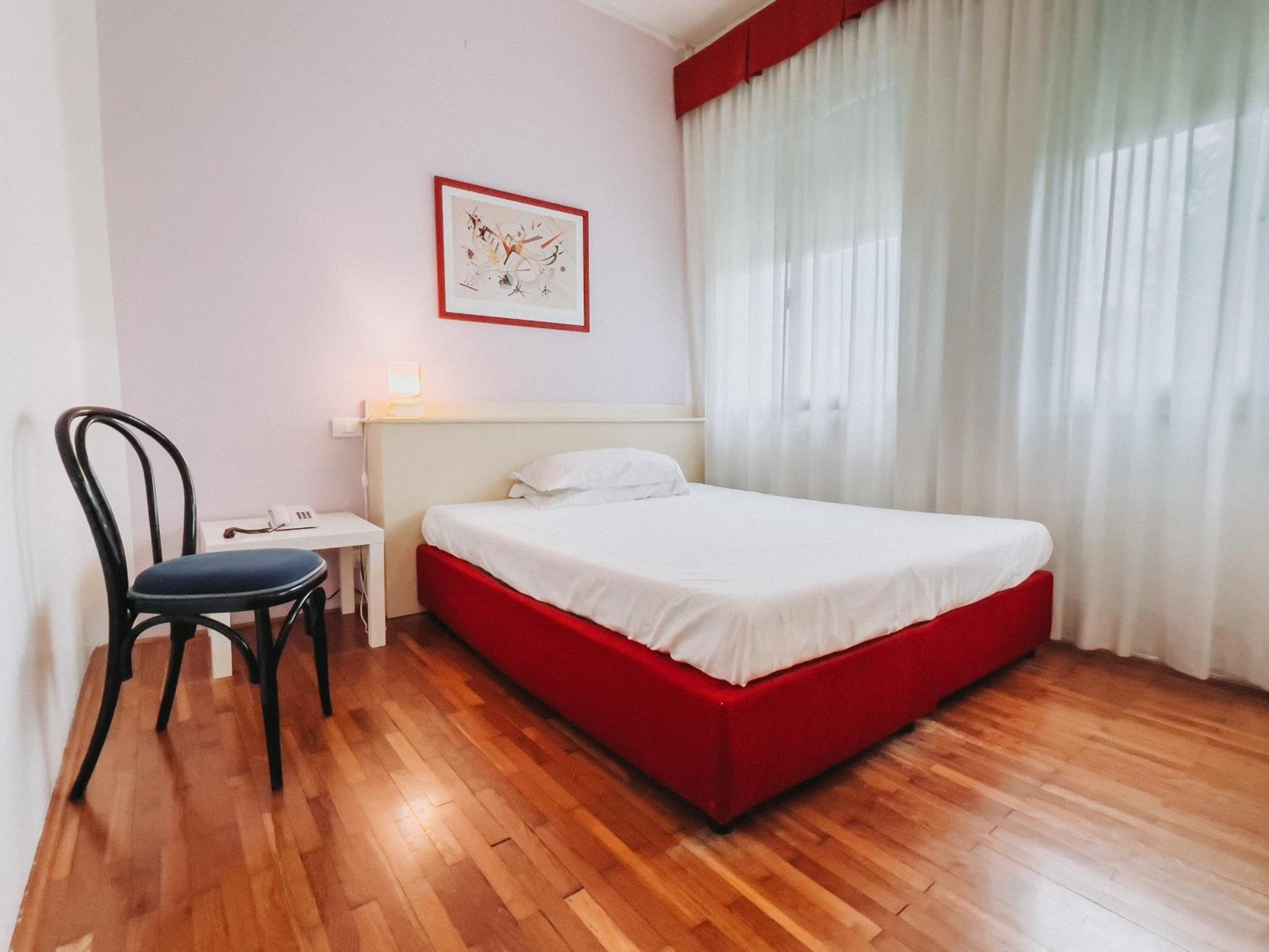 Hotel All'Oasi Paese Exterior photo